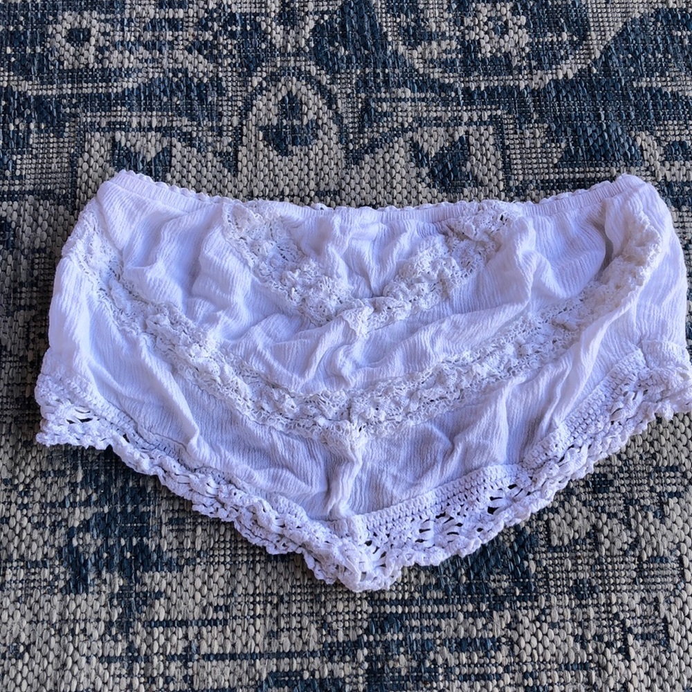 Bandeau crop top